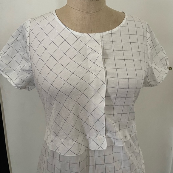 Xinai White Gray Plaid Sheath Dress Size S Short Sleeve - Picture 4 of 9